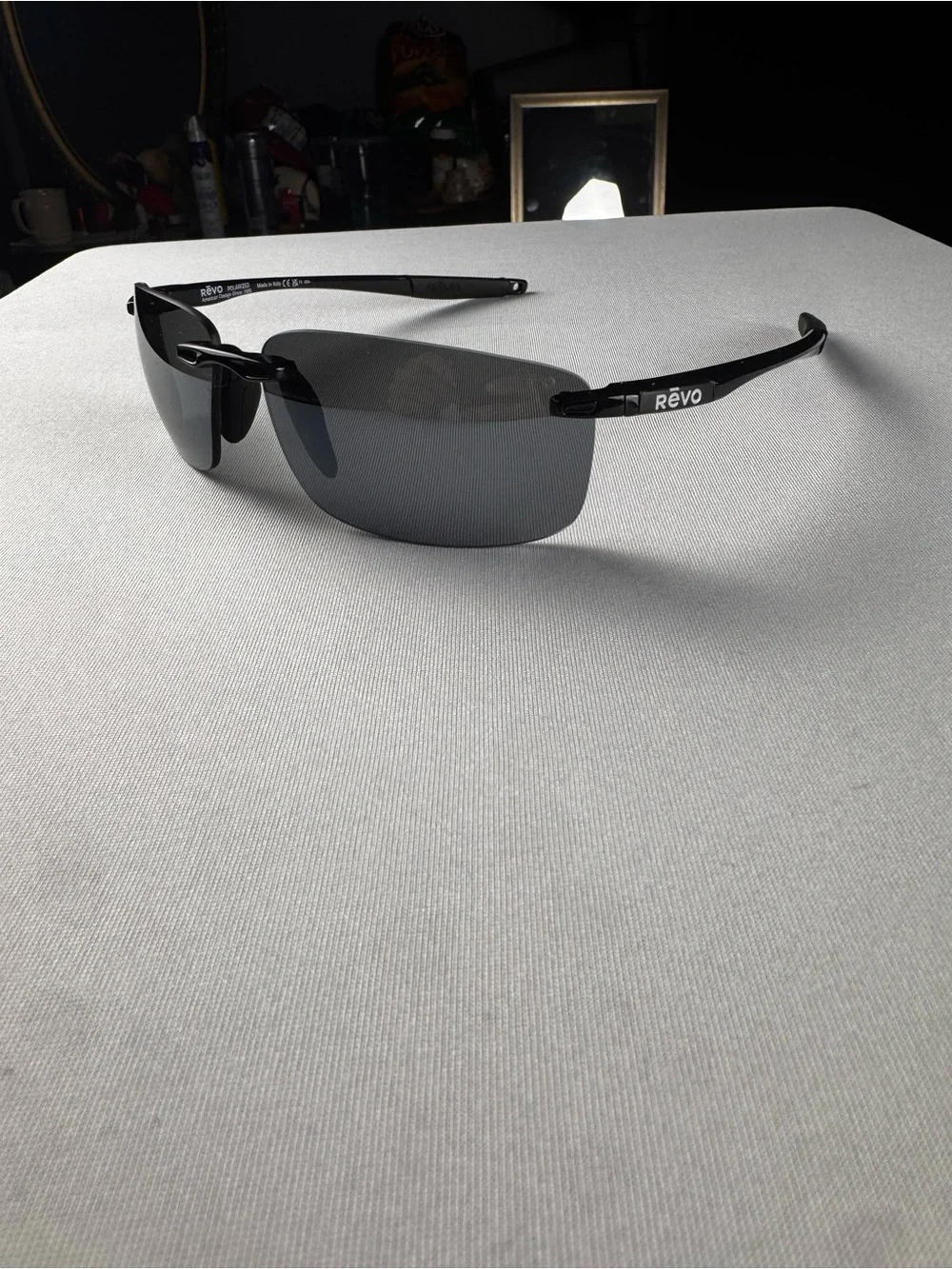 *NEW! REVO Re4059 Descend N Serilium Polarized 01 GY Shiny Black/Grey No Case